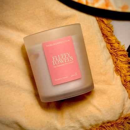 Fluffy Towels | Scented Candle